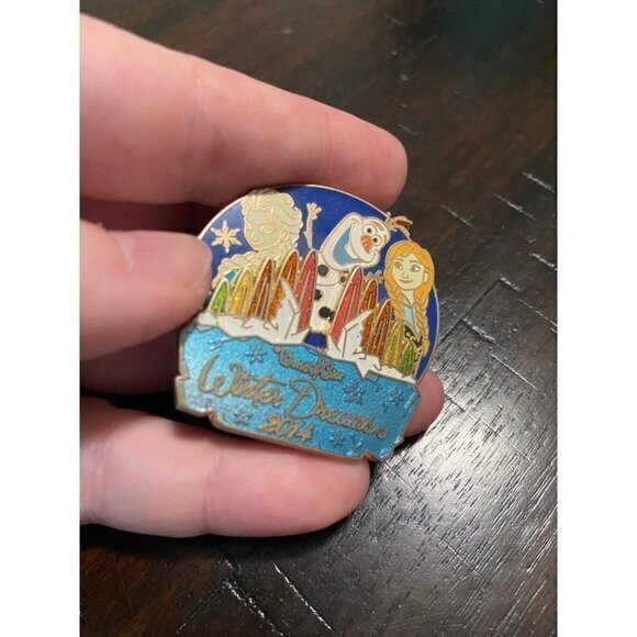 Disneyland Disney Winter Dreams World of Color Olaf Frozen Pin - Picture 3 of 4